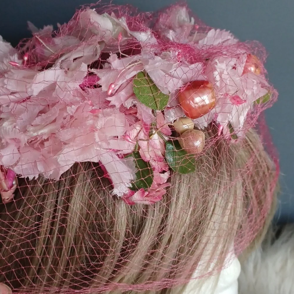 Vintage Gorgeous Fascinator /Toque